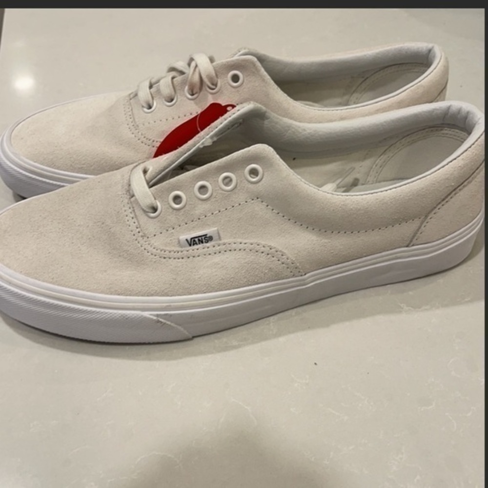 NWT Vans Pig Suede Authentic Size 5 Women’s Size 3.5 Men’s - Picture 4 of 6